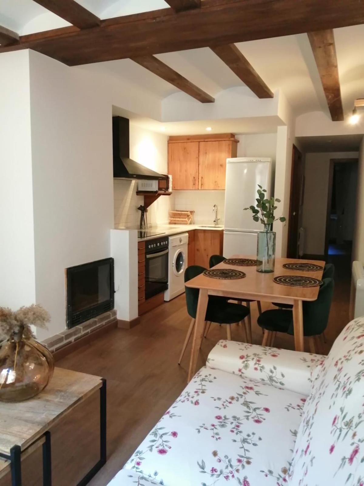Apartamentos Casa Meme Mora de Rubielos Εξωτερικό φωτογραφία