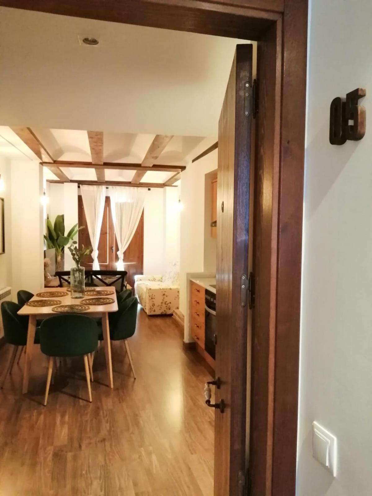 Apartamentos Casa Meme Mora de Rubielos Εξωτερικό φωτογραφία