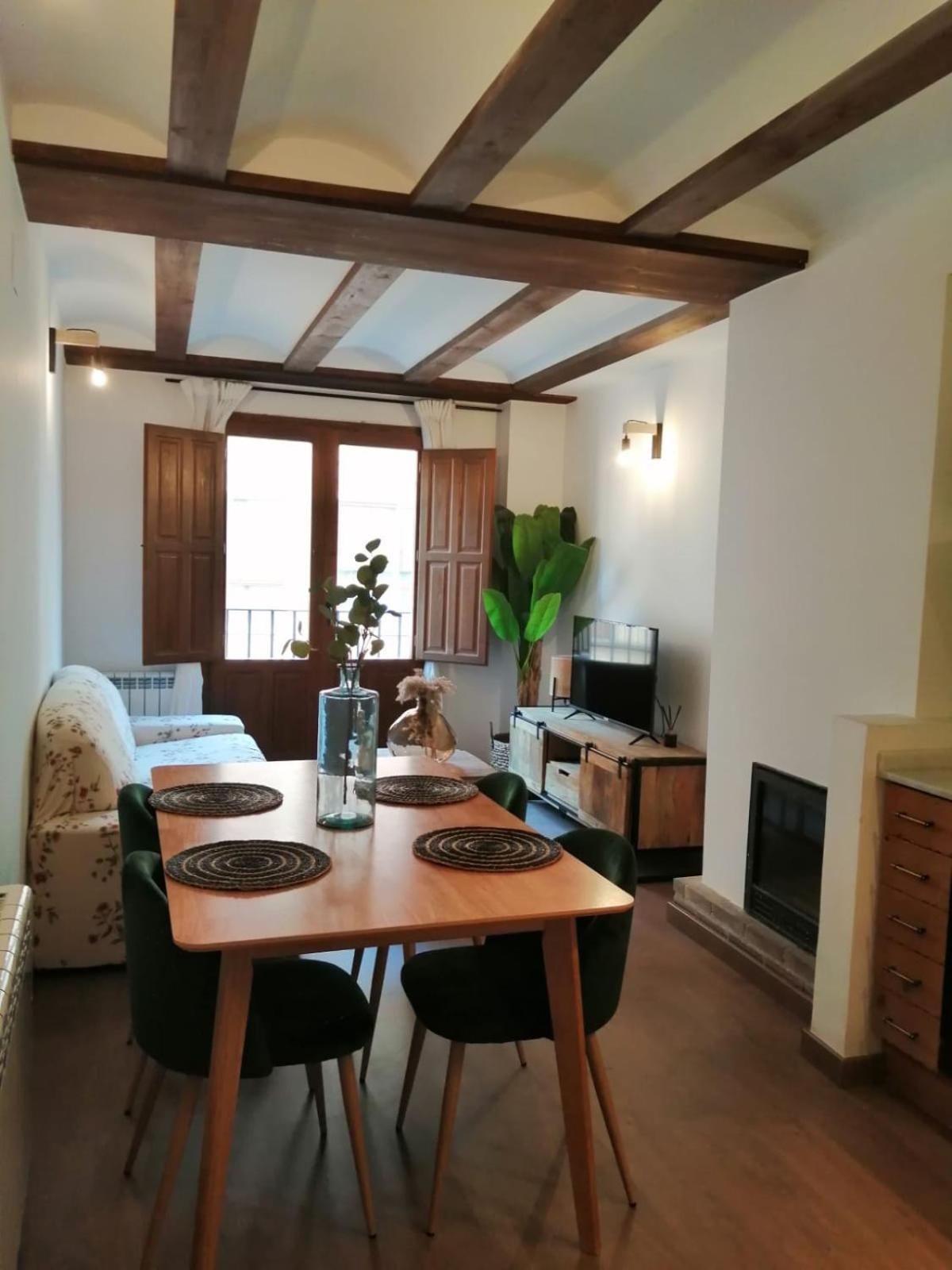 Apartamentos Casa Meme Mora de Rubielos Εξωτερικό φωτογραφία