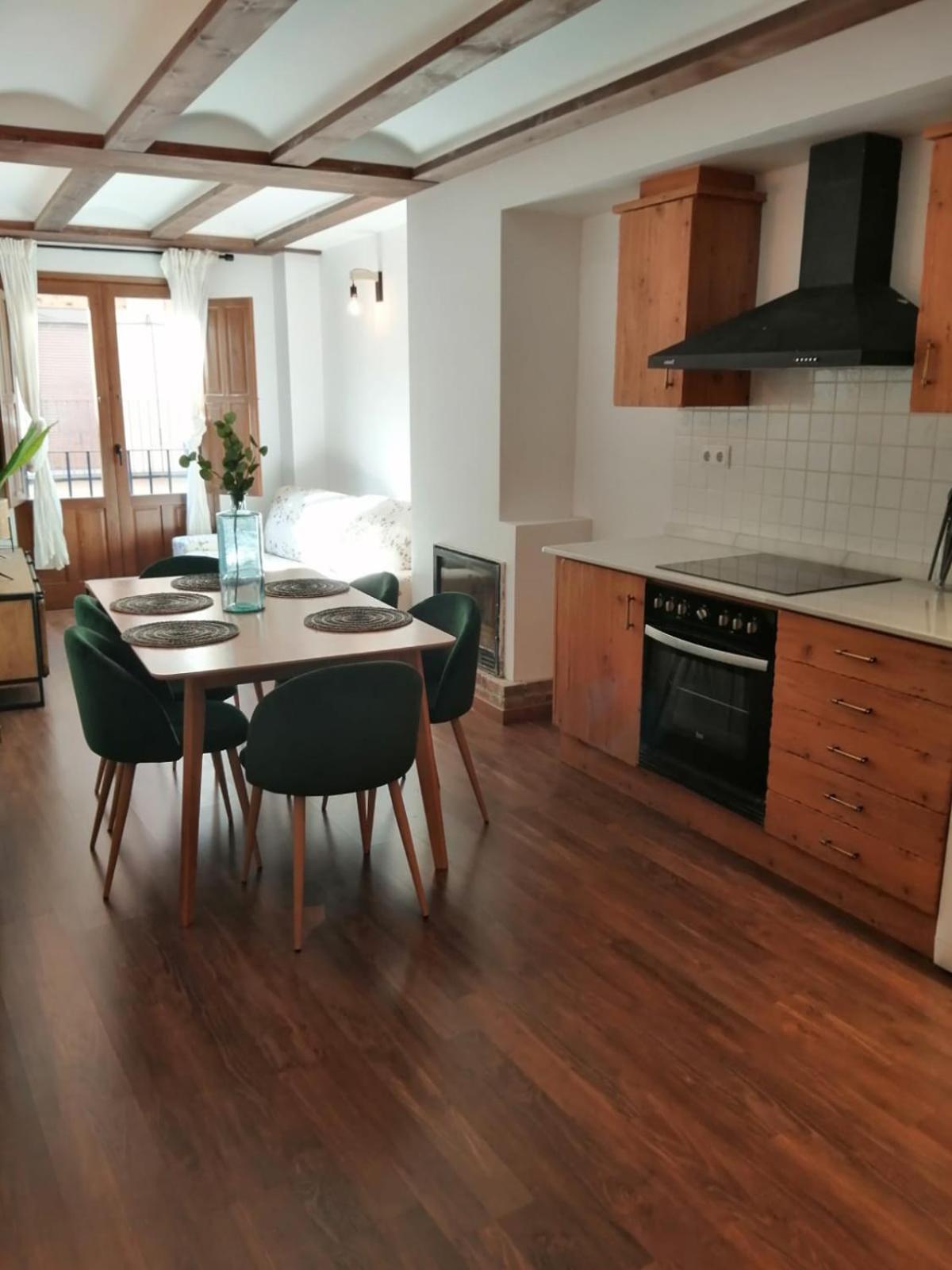 Apartamentos Casa Meme Mora de Rubielos Εξωτερικό φωτογραφία